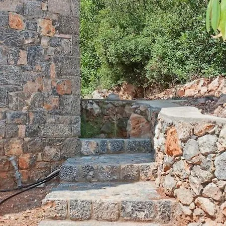 Tzouzos-kordopateika In Prosilio, Kardamyli Appartement