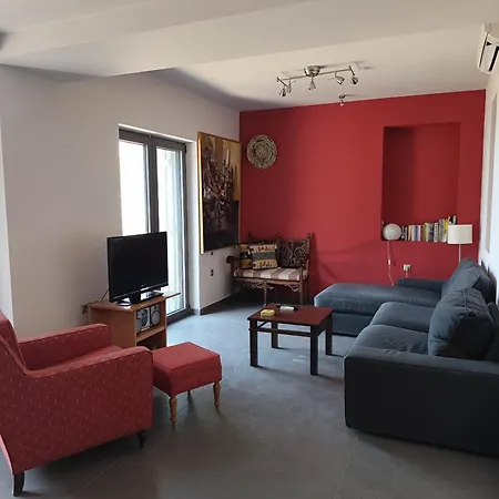 Tzouzos-kordopateika In Prosilio, Kardamyli Lejlighed