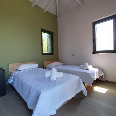 Tzouzos-kordopateika In Prosilio, Kardamyli *