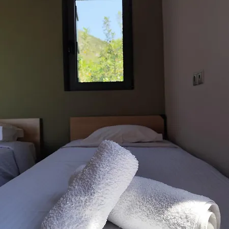 Tzouzos-kordopateika In Prosilio, Kardamyli Appartement Prosilio (Peloponnese)