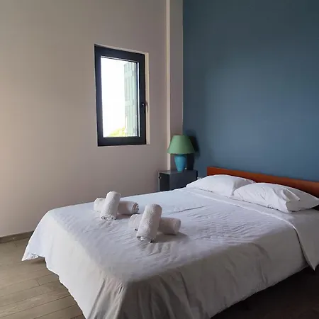 Apartment Tzouzos-kordopateika In Prosilio, Kardamyli