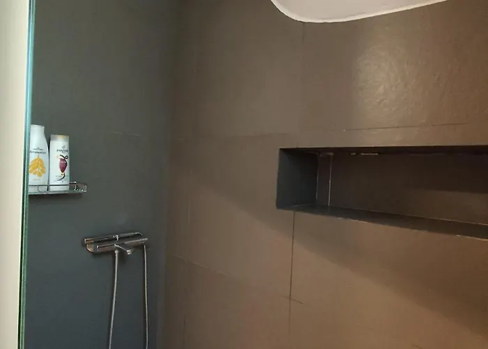 Tzouzos-kordopateika In Prosilio, Kardamyli