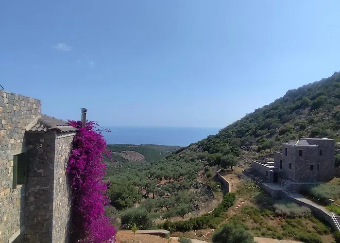 Apartment Tzouzos-kordopateika In Prosilio, Kardamyli